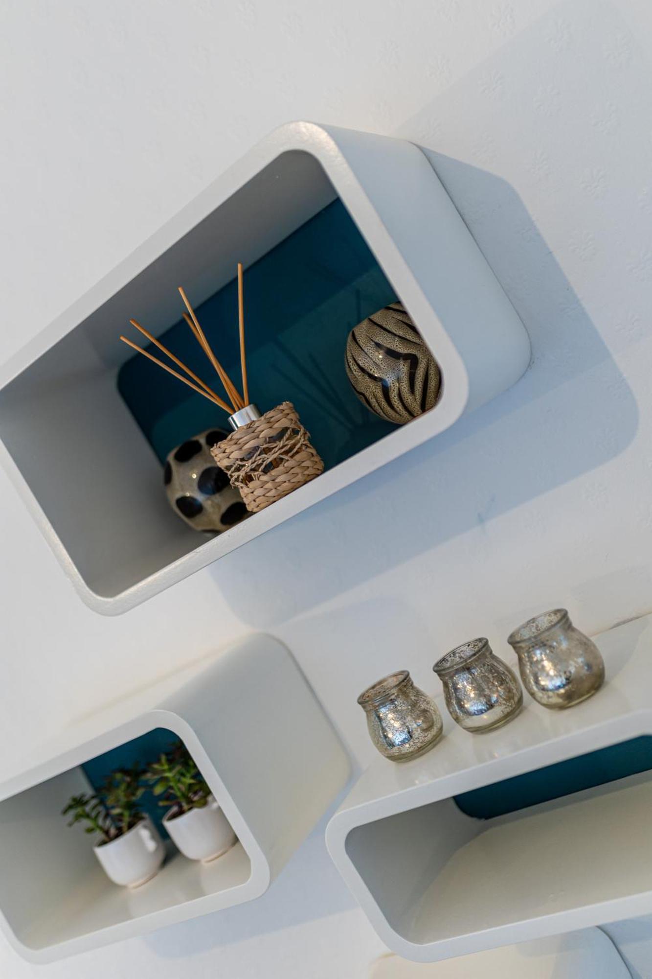 Coronation House By Yourstays - 3 Bedroom House In Newcastle-Under-Lyme Stoke-on-Trent エクステリア 写真